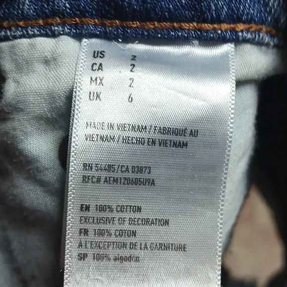 American Eagle Outfitters Distressed Blue Denim Jean Mini Skirt Size 2 - Picture 3 of 5